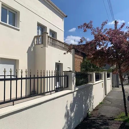 Tenjin 1 Guest house